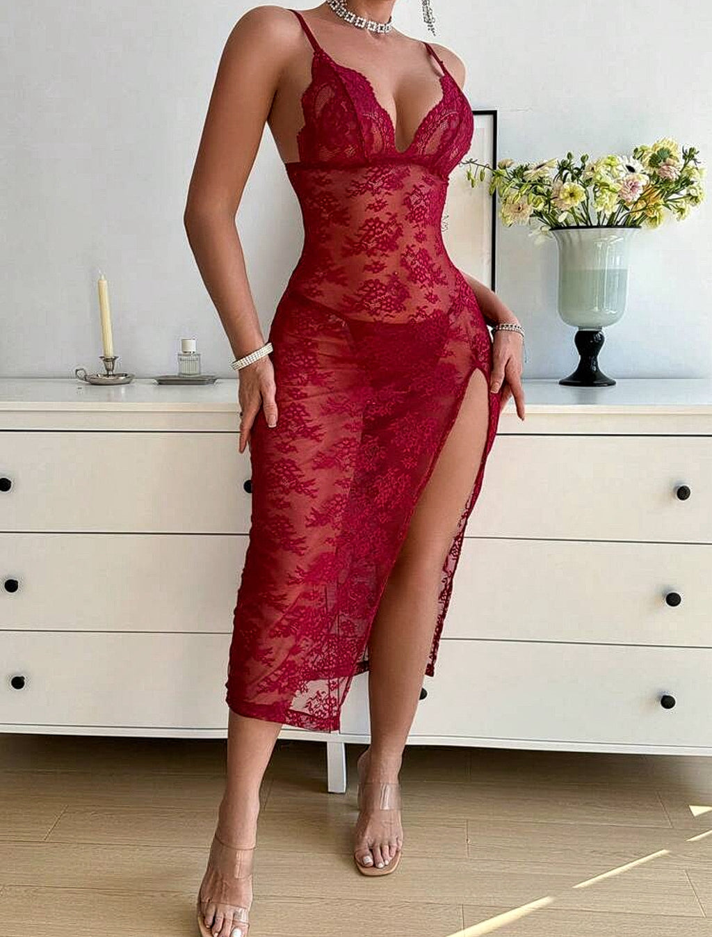 Fustan i gjatë intimo “Crimson Allure