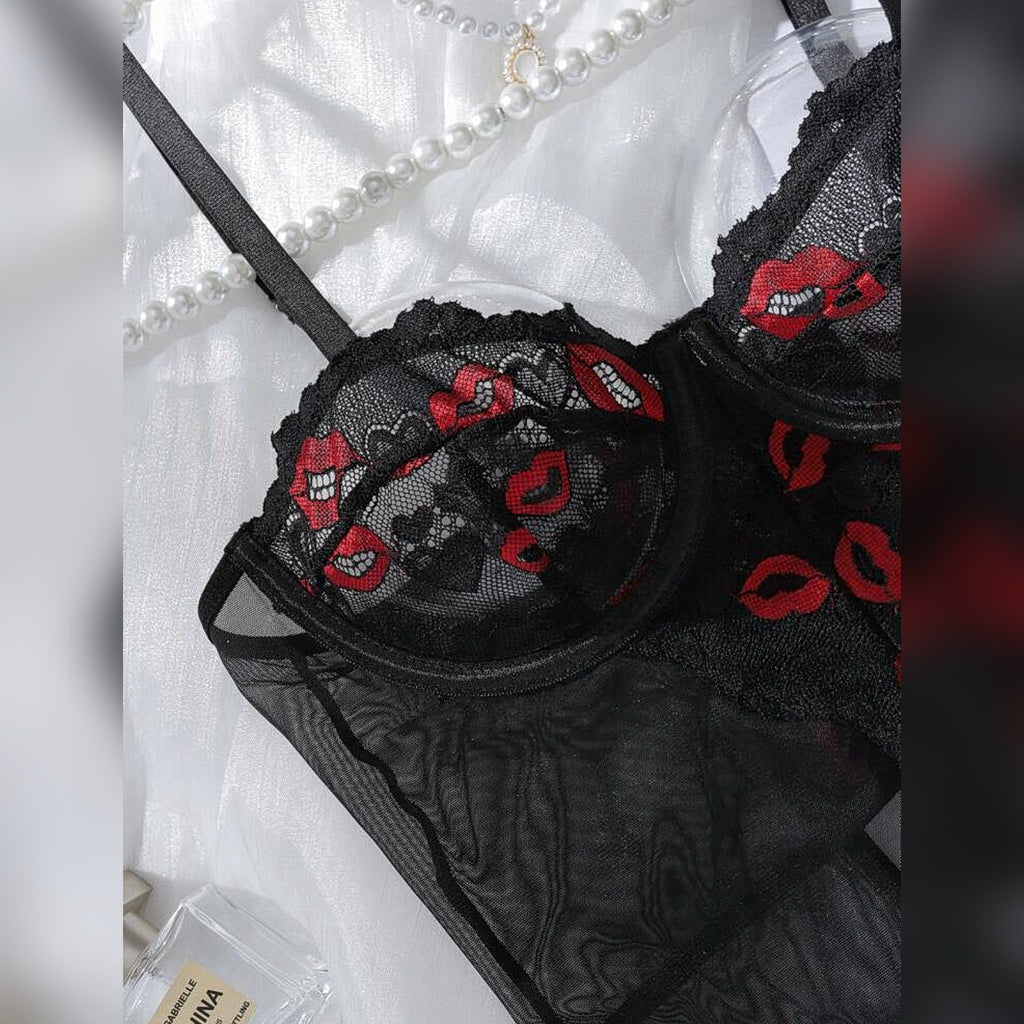 Fustan intimo "Dark Kiss "