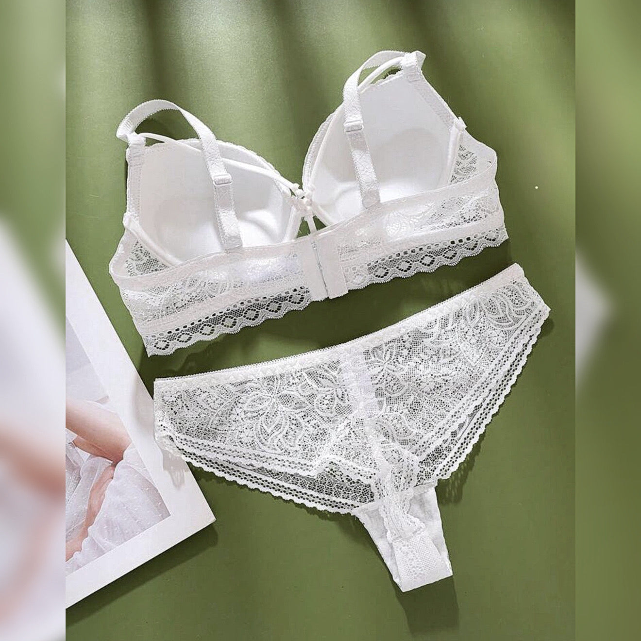 Set intimo "Innocent touch"